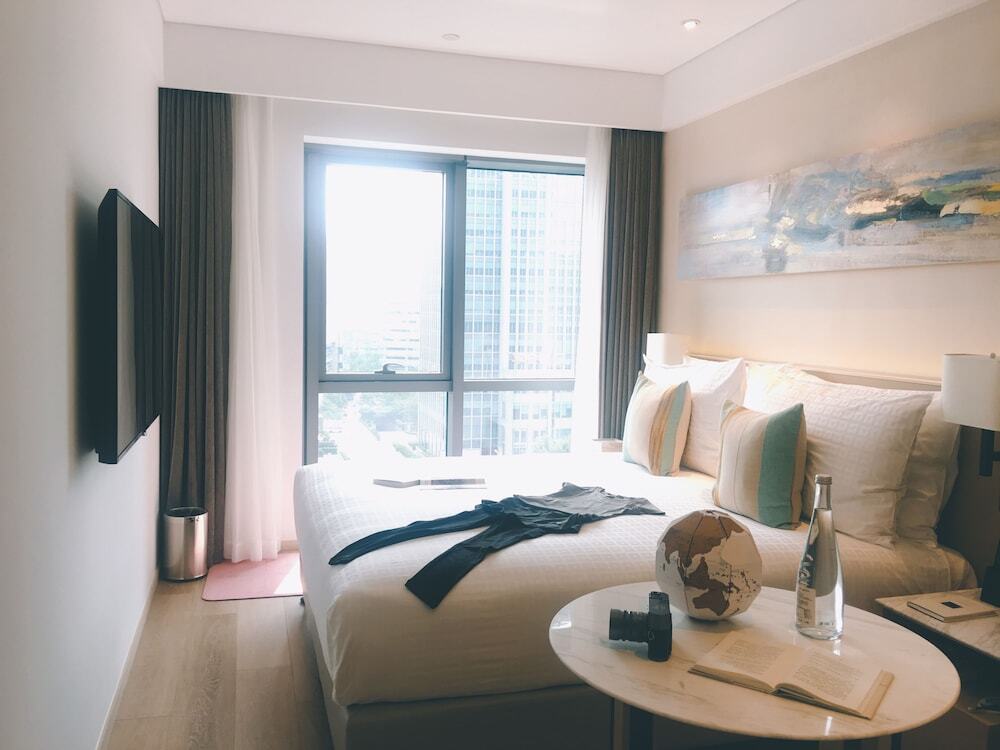 Шанхай: Sincere Residence Changfeng