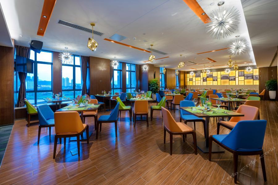 Цзиньюань: Hampton by Hilton Qingyuan Fengcheng