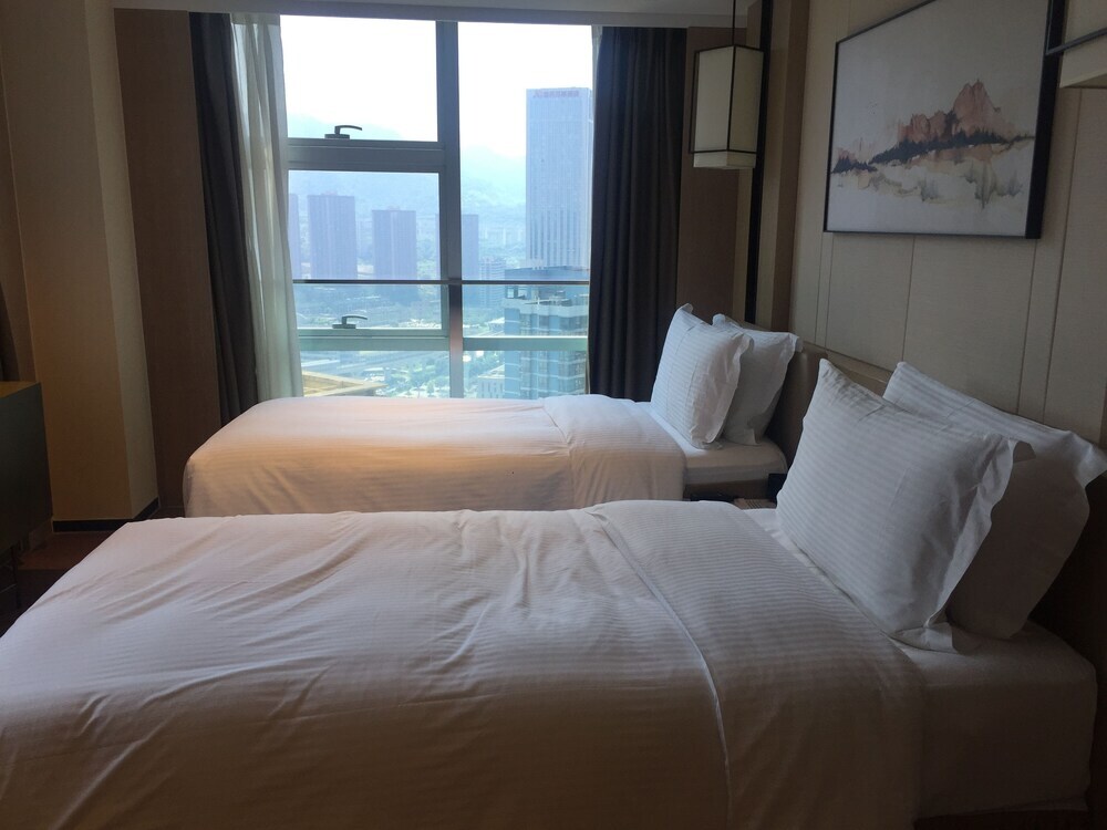 Чунцин: Ascott Nanbin Chongqing