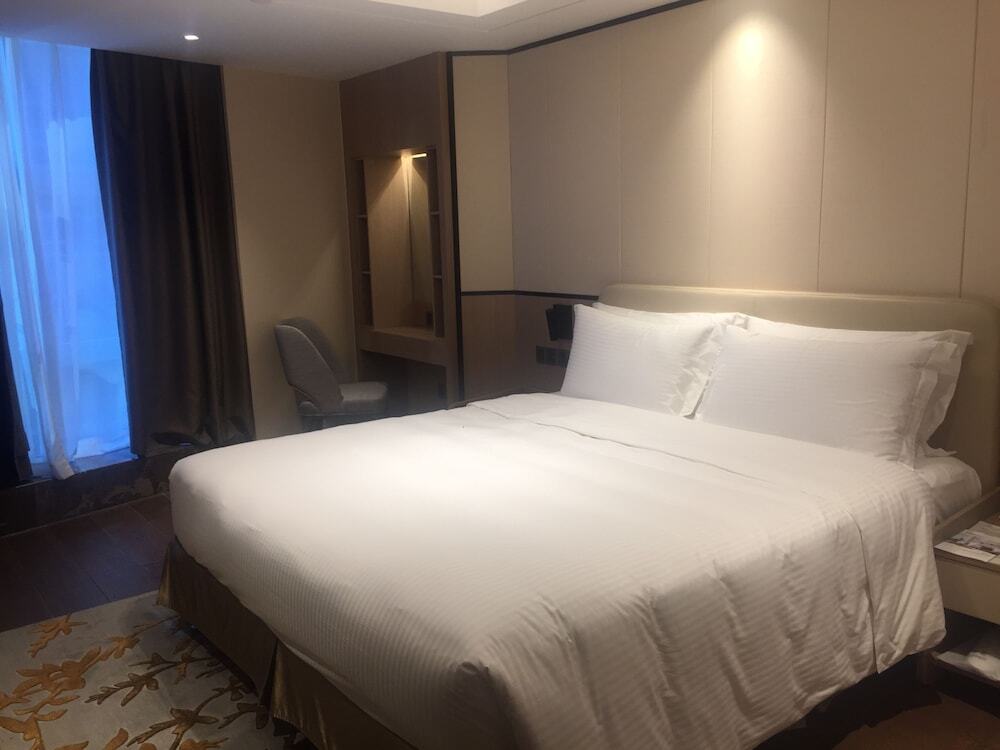 Чунцин: Ascott Nanbin Chongqing