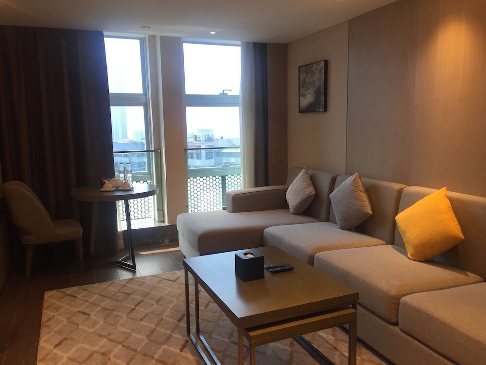 Чунцин: Ascott Nanbin Chongqing