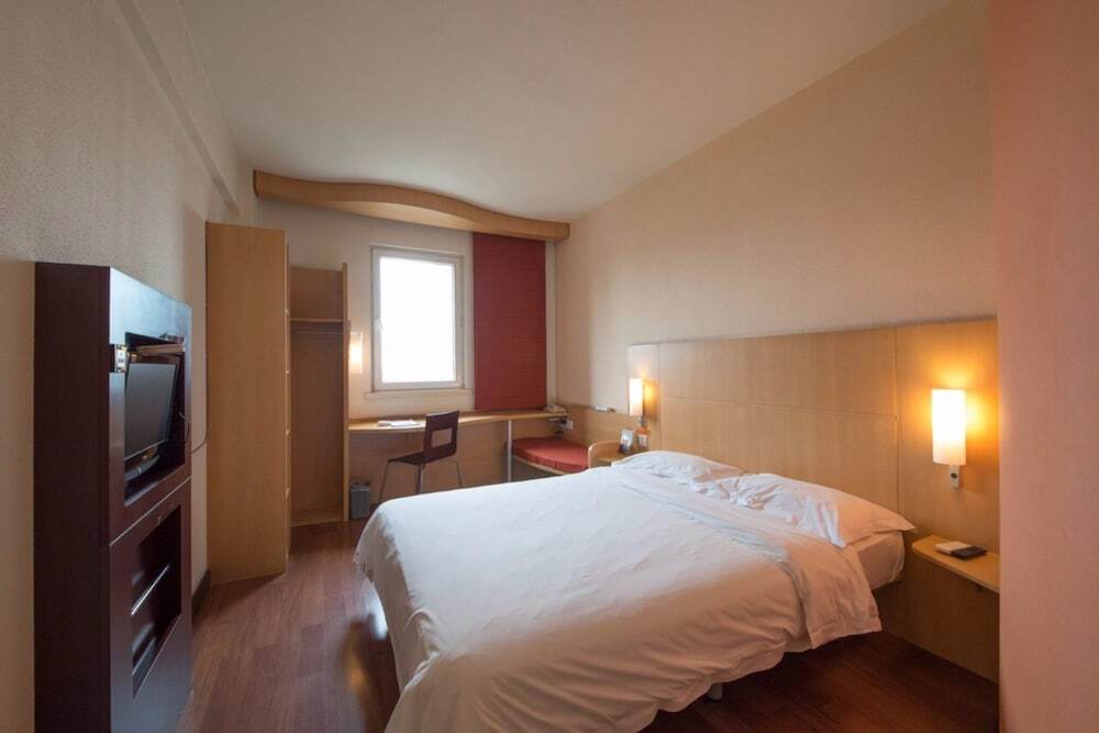 Уси: Ibis Jiangyin