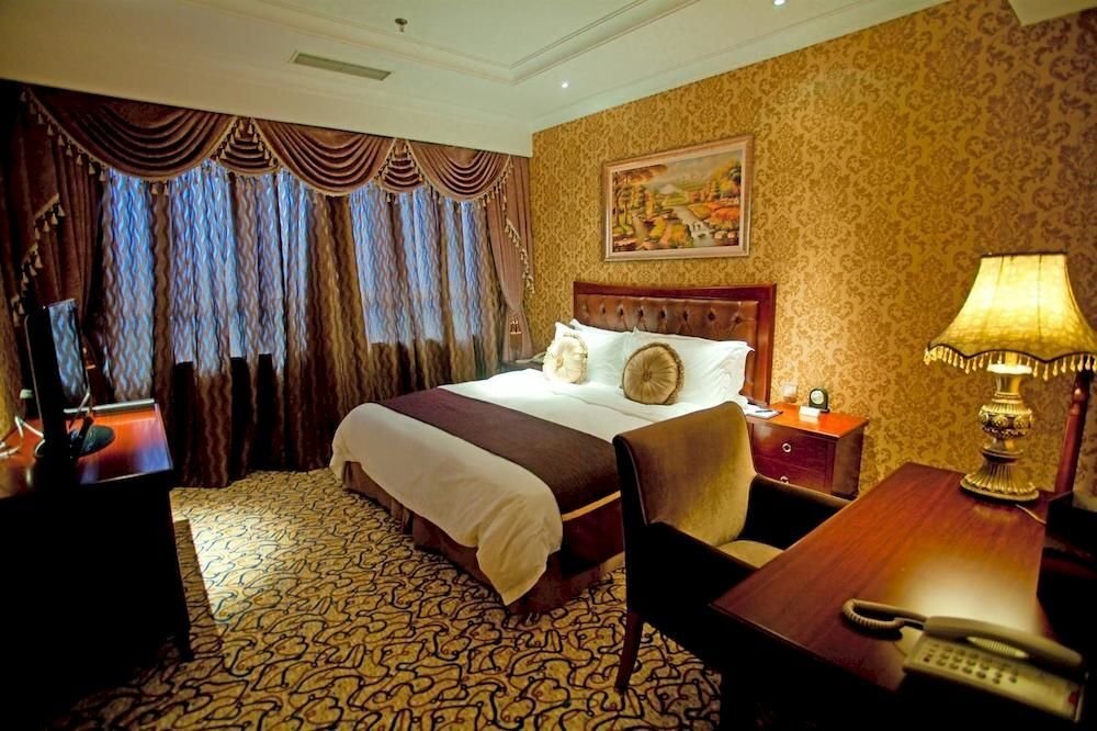 Шанхай: Shanghai Ashford Castle Hotel
