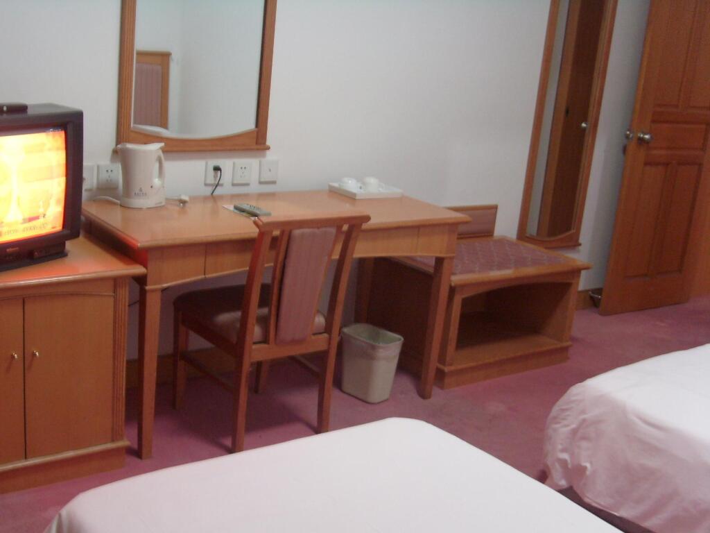 Цзюцюань: Sun Village Hotel Dunhuang
