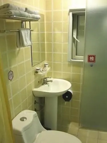 Ухань: 99 Inn