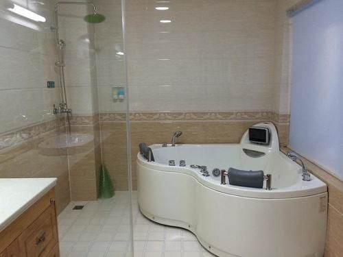 Дунъин: Dongying Changxing Business Hotel