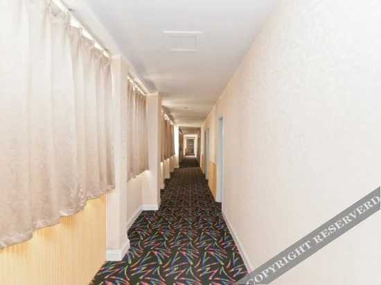 Синтай: Modern Hall Holiday Quick Hotel