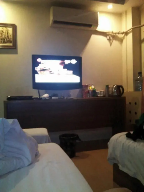 Синтай: Modern Hall Holiday Quick Hotel