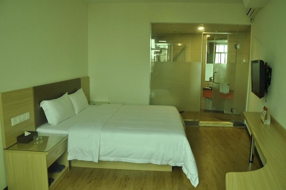 Хойчжоу: Oriental Shine Hotel