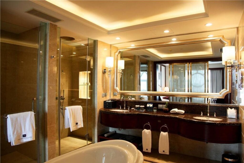 Таншань: Grand Metropark Guofeng Hotel Tangshan