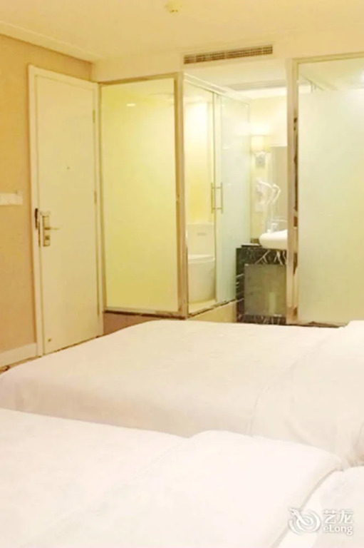 Ухань: Yi Bai Hotel- Wuhan