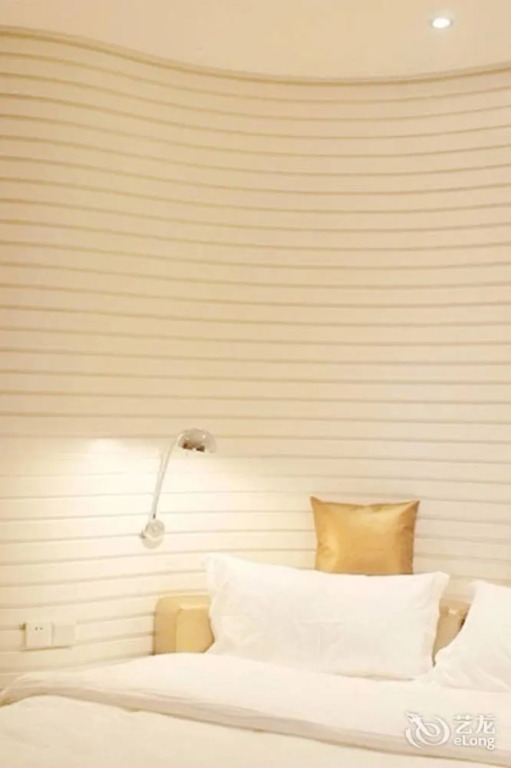 Ухань: Yi Bai Hotel- Wuhan
