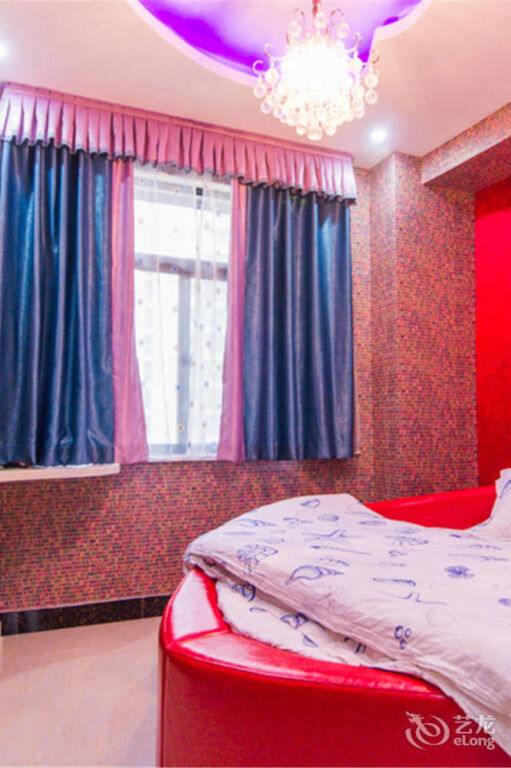 Ухань: Xinsu Apartment Wuhan High-speed Railway Station