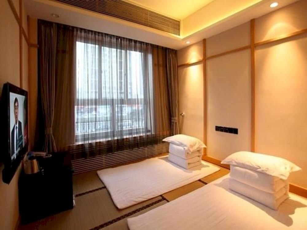 Баодин: Time Hotel