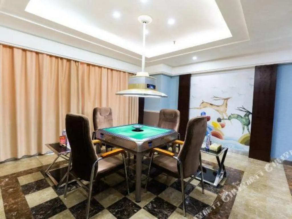 Джиангме: Shuanglong Plaza Hotel