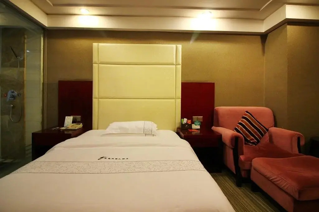 Джиангме: Shuanglong Plaza Hotel
