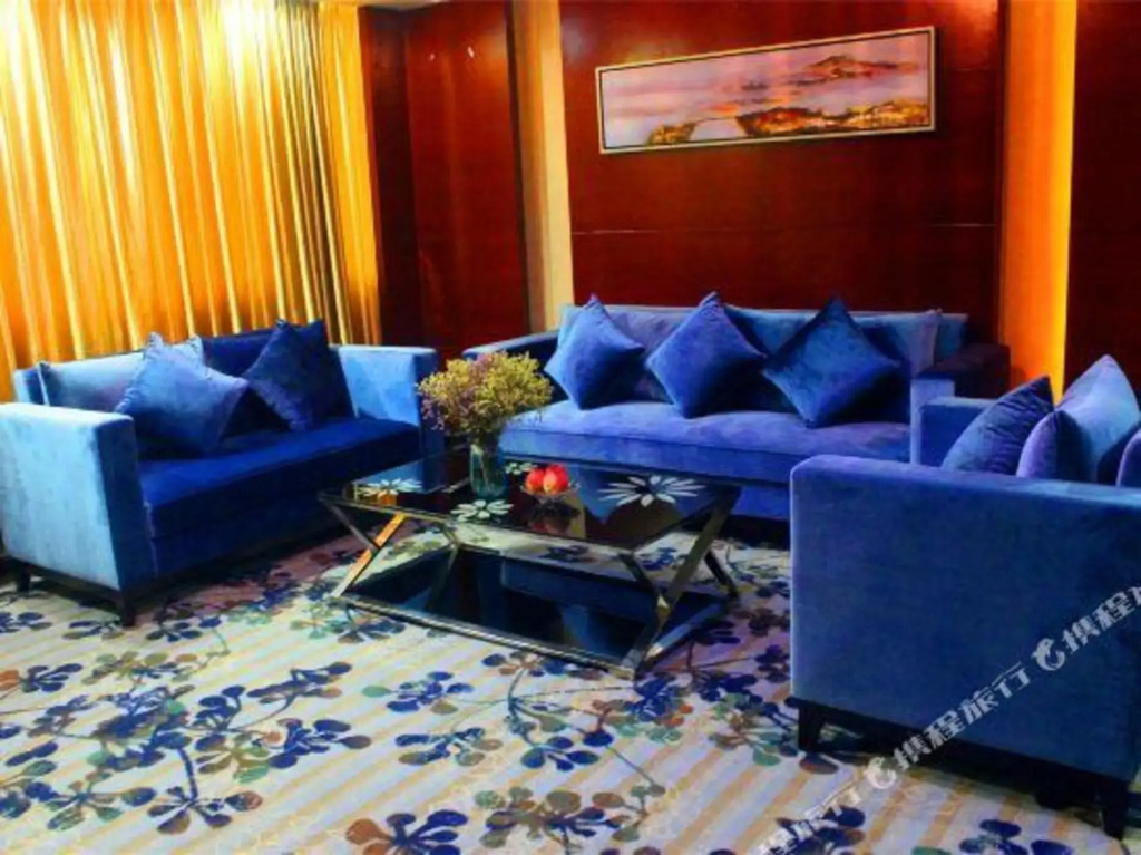 Джиангме: Shuanglong Plaza Hotel