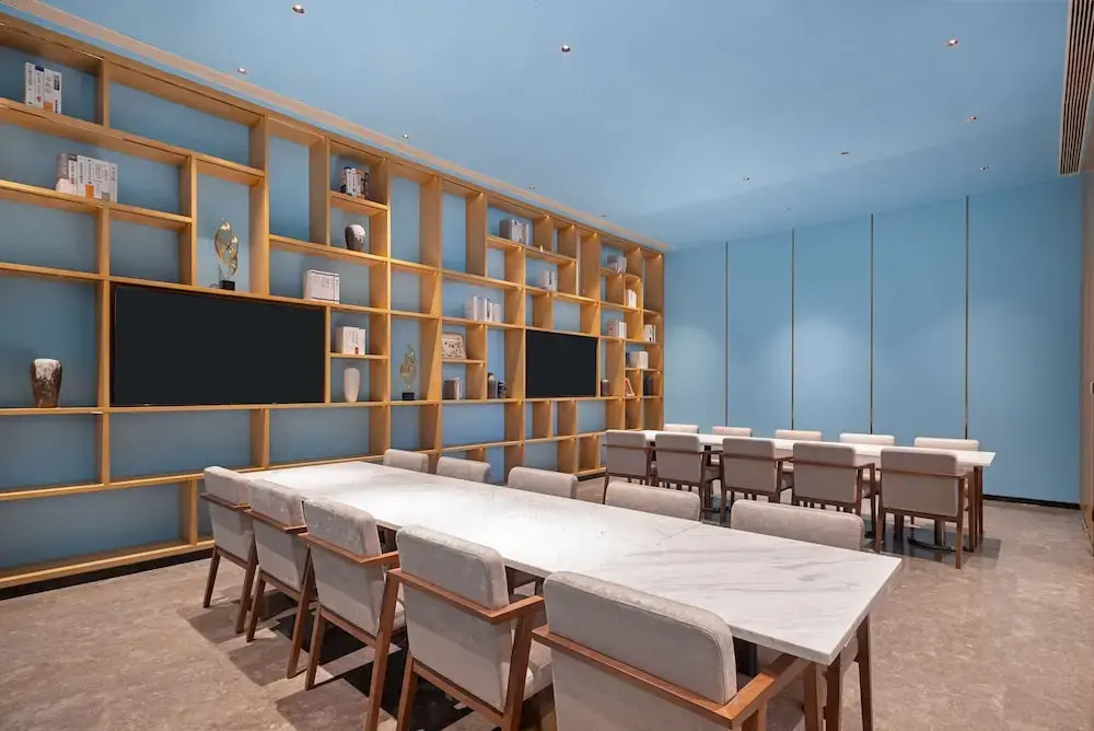 Жичжао: Hilton Garden Inn Rizhao High-Tech Zone