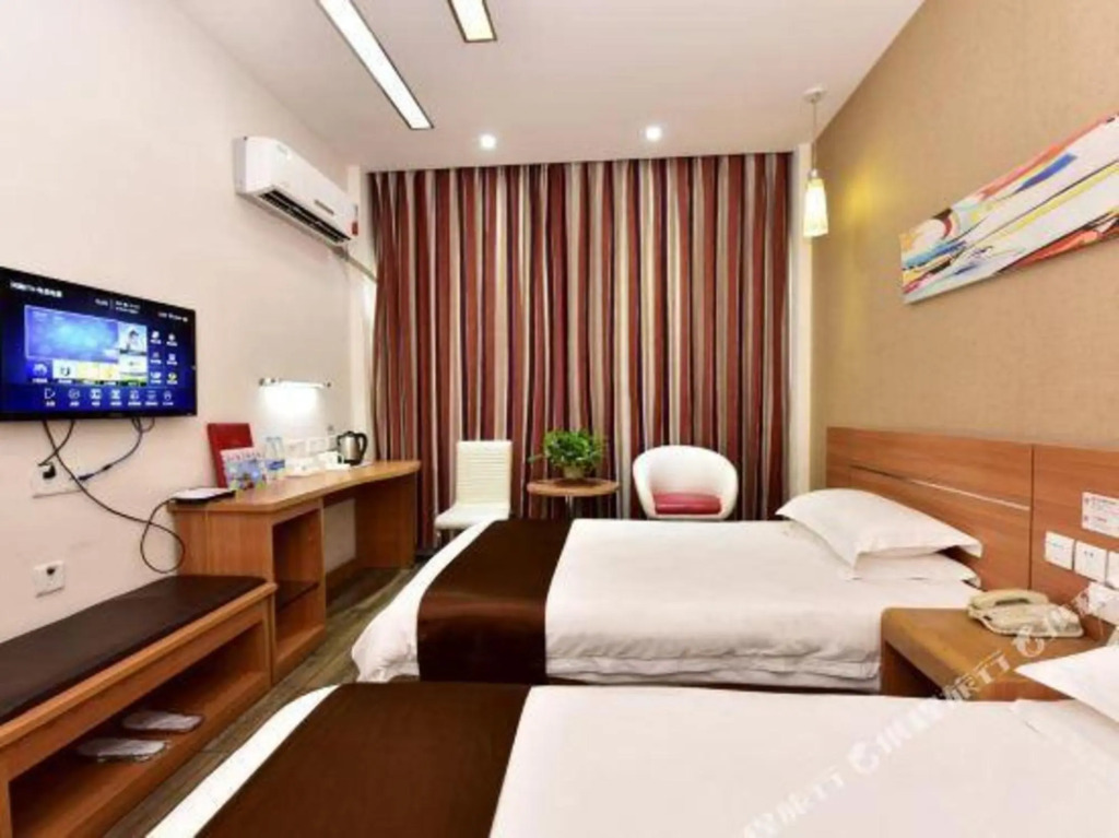 Лоян: Thank You Inn Luanchuan Yingbin Avenue