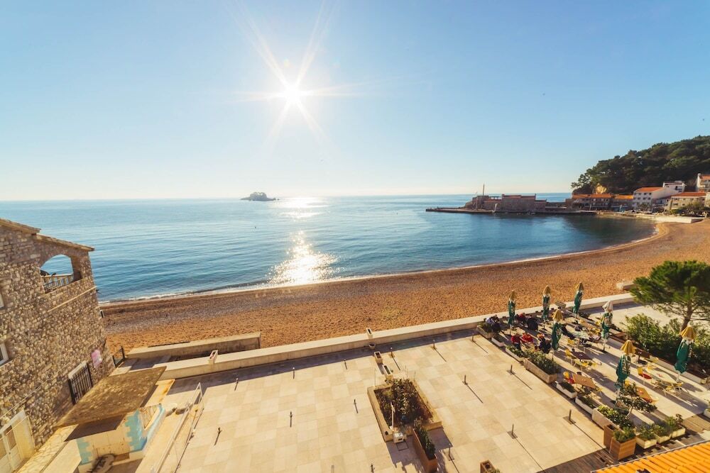 Петровац: Apartments LIDO Petrovac