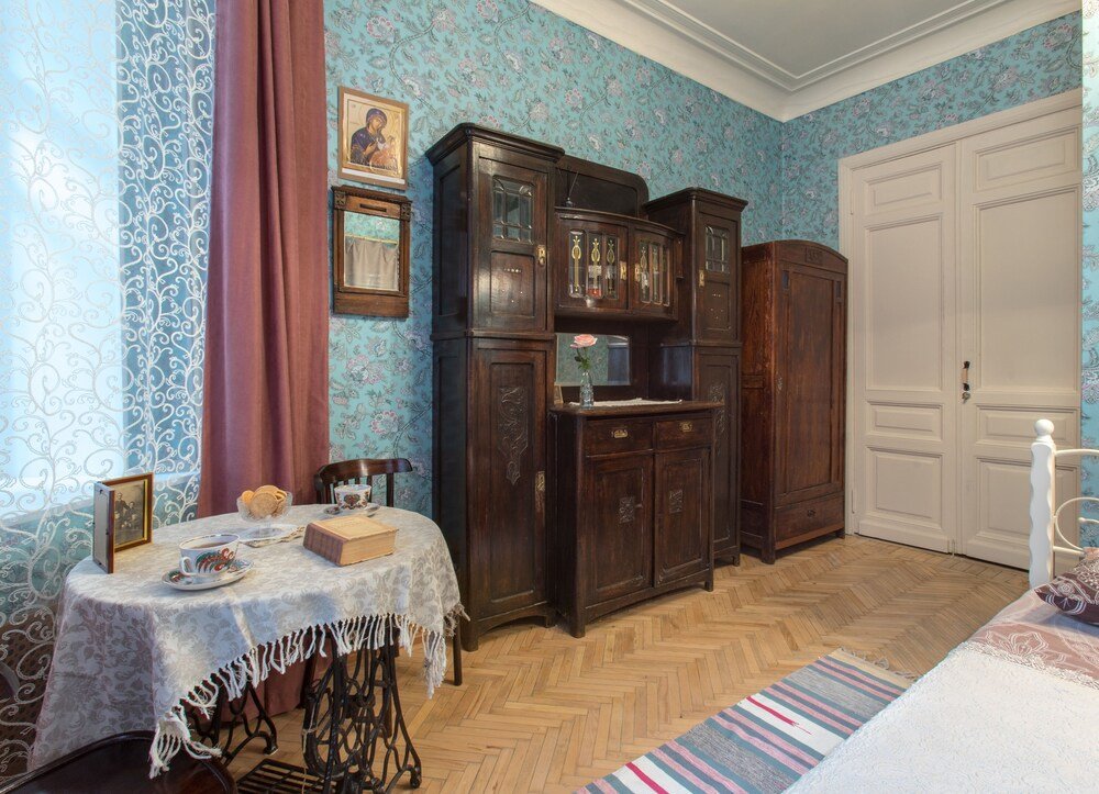 Москва: Hotel-museum Epoch
