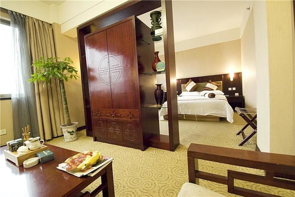 Чжэнчжоу: Yingcheng Xindi Hotel Zhengzhou
