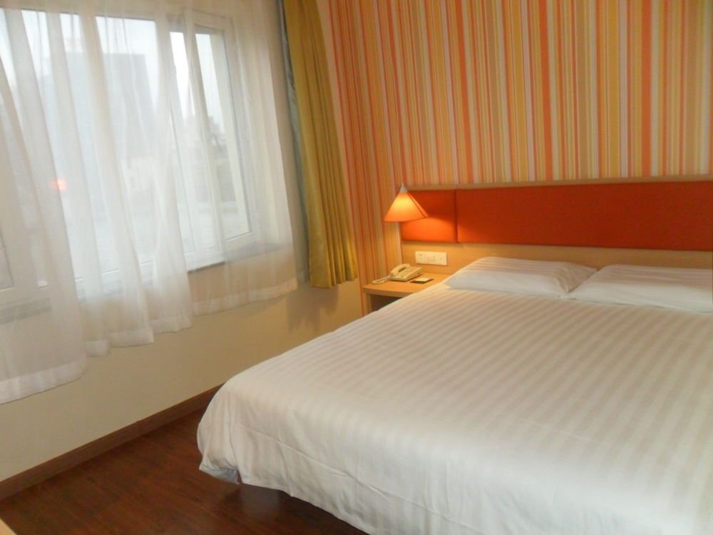 Хух-Хото: Home Inn Shiyangqiao