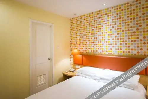 Жичжао: Home Inn Rizhao Coach Station North Rizhao Road