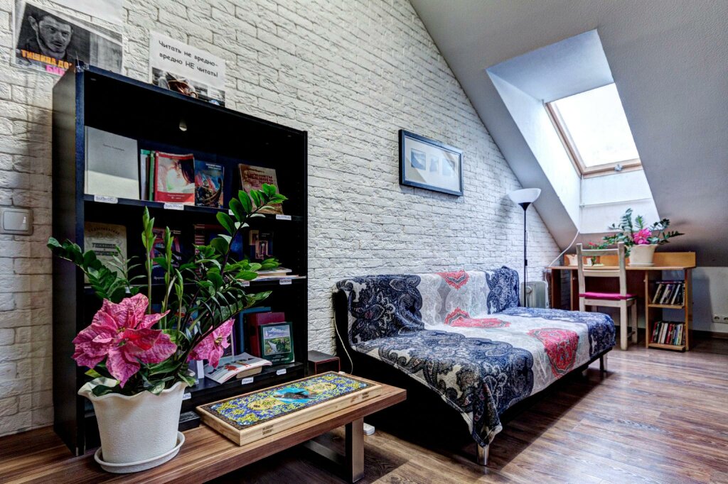 Москва: Roof Hostel