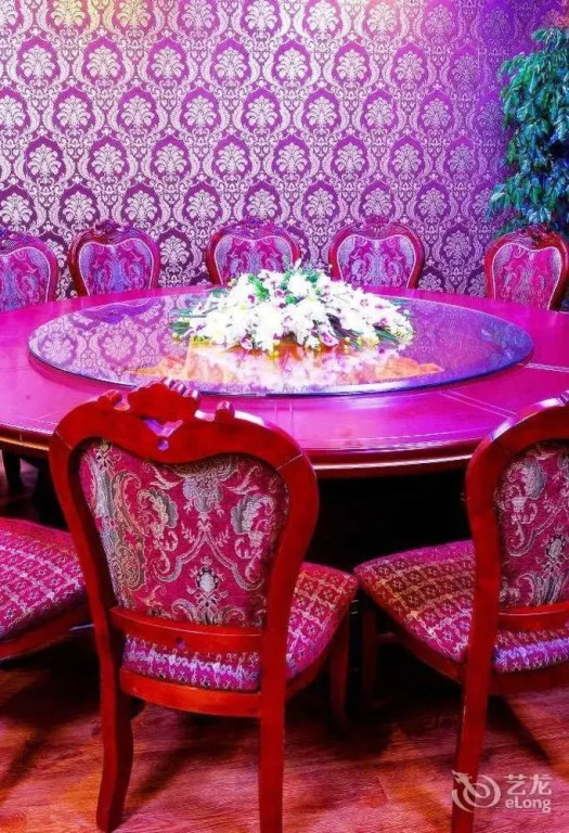 Сичан: Century Sunshine Hotel