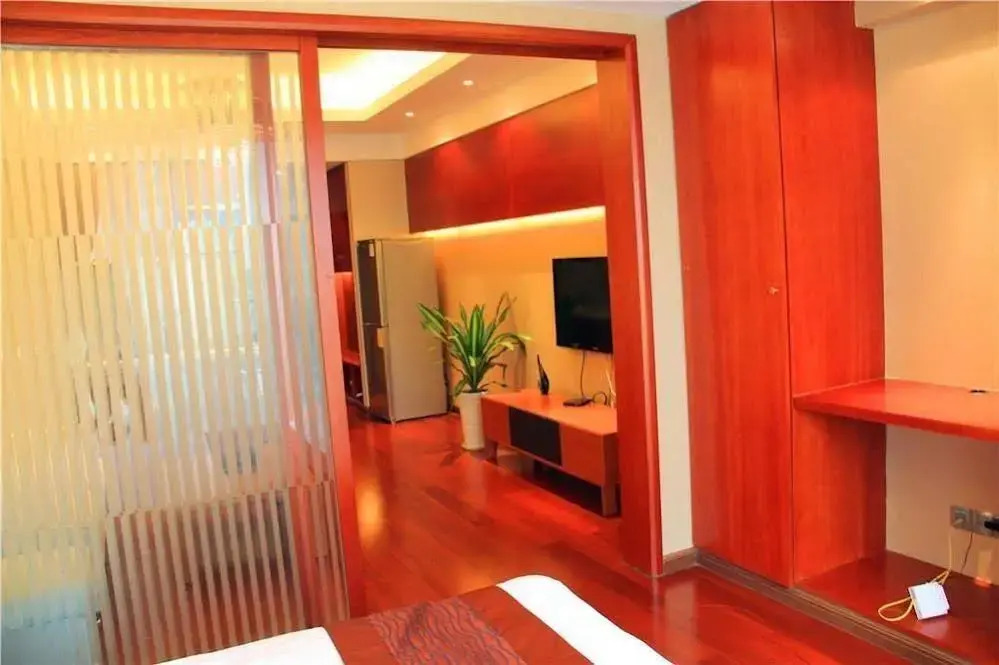 Чунцин: Chongqing Love Apartment