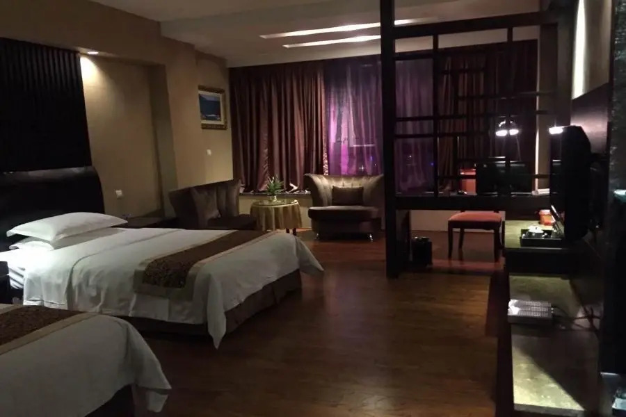 Чунцин: Bishan Hushang Hotel
