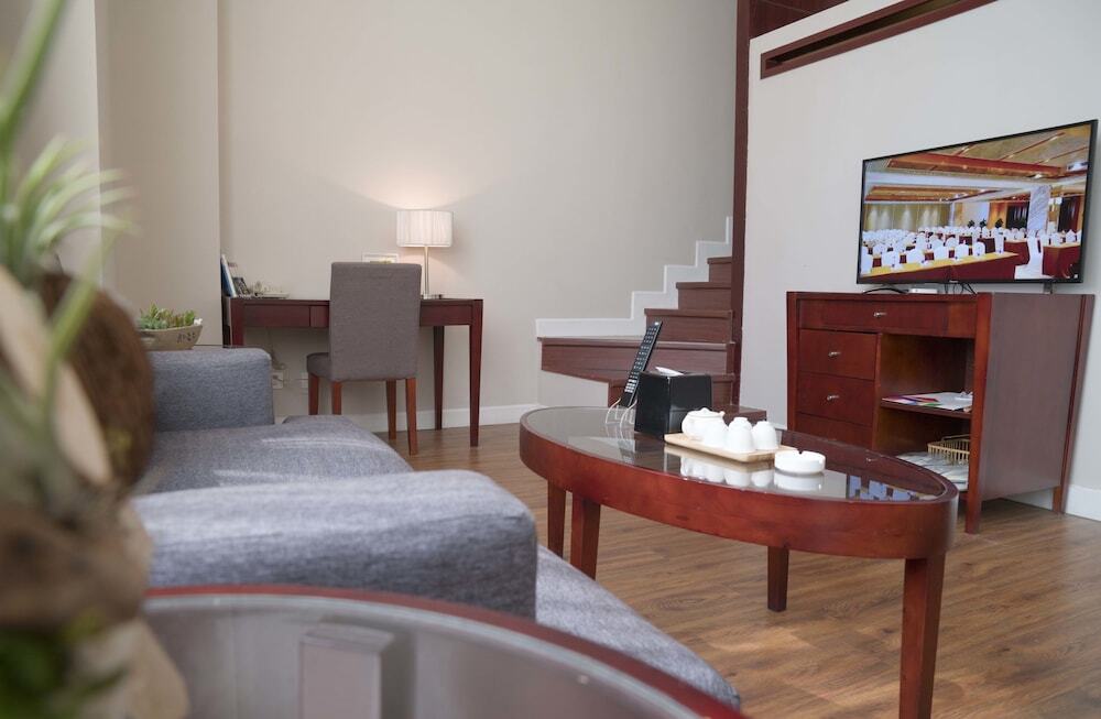 Яньтай: Yantai Meiya International Apt. Hotel
