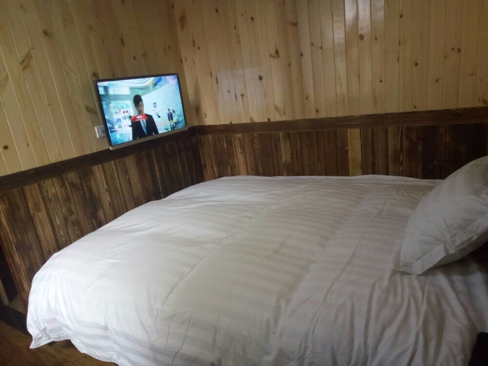 Шиянь: Wudang Mountain Seven Paradise Hostel