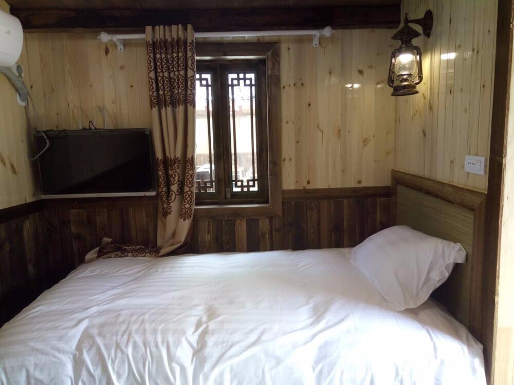 Шиянь: Wudang Mountain Seven Paradise Hostel