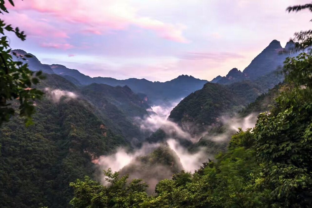 Шиянь: Wudang Mountain Seven Paradise Hostel