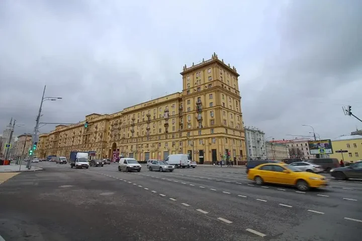 Москва: Апартаменты «Лакшми 4к Курская»