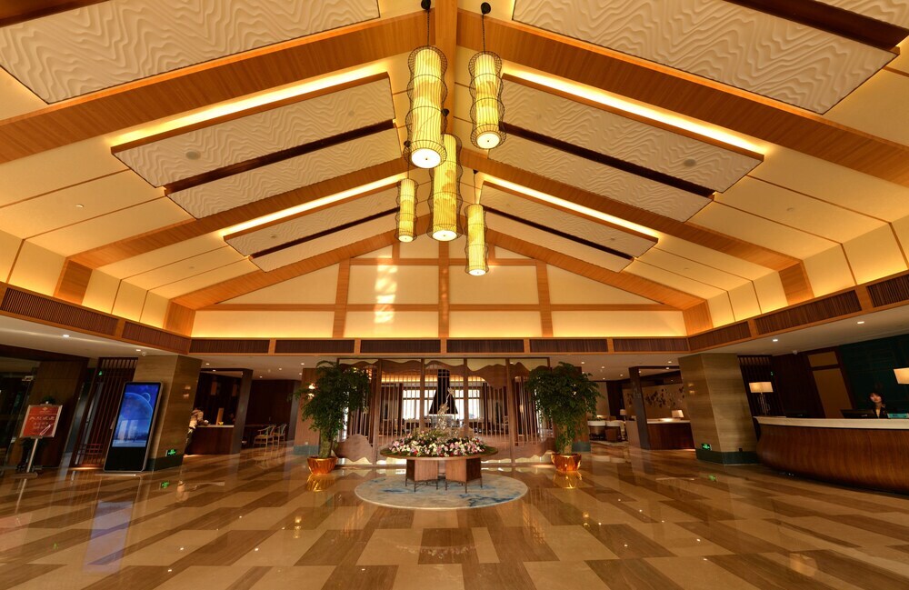 Хуайань: Meicheng Swan Lake Resort Hot Spring