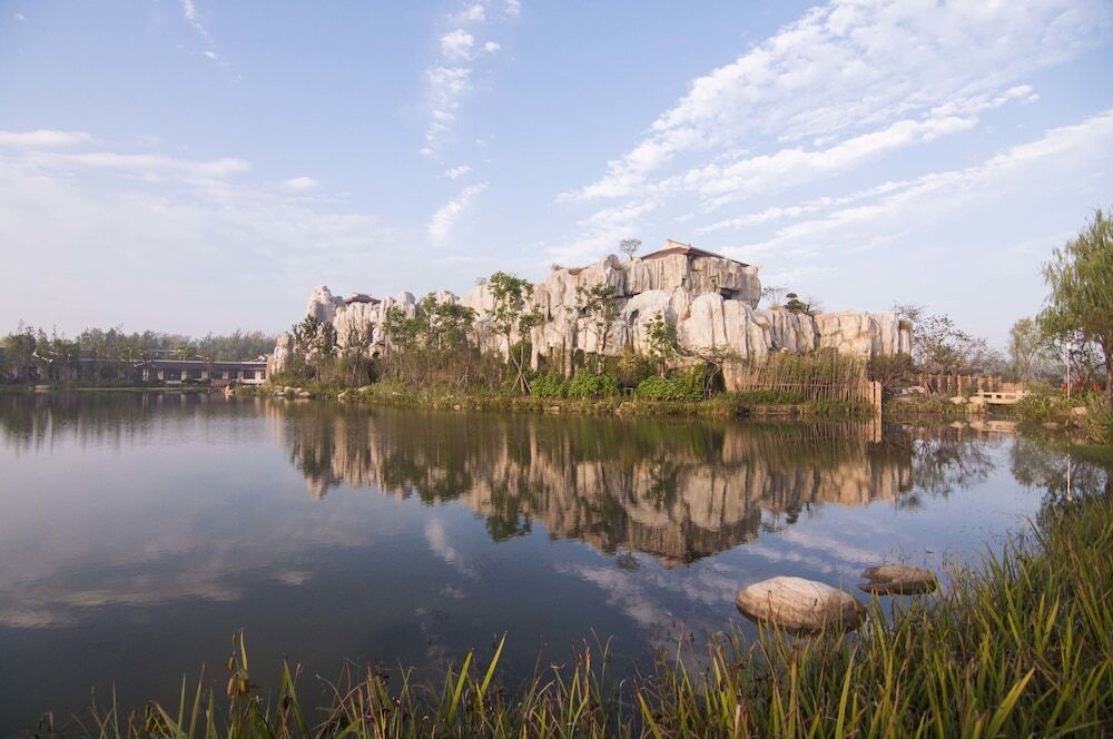 Хуайань: Meicheng Swan Lake Resort Hot Spring