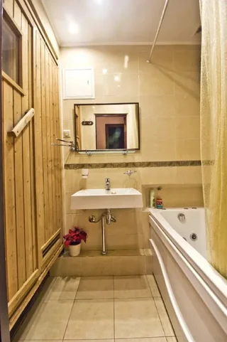 Москва: Lakshmi Apartment Bronnaya