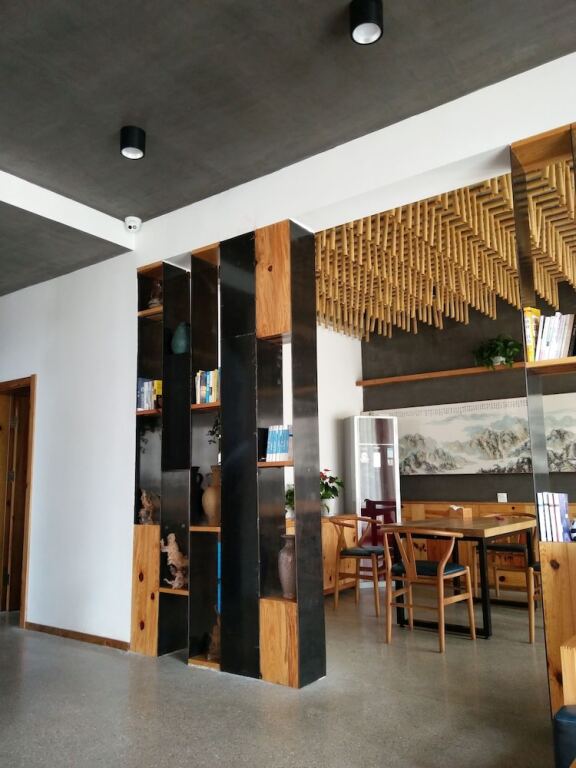 Хуаншань: Yujian Weichi Hostel