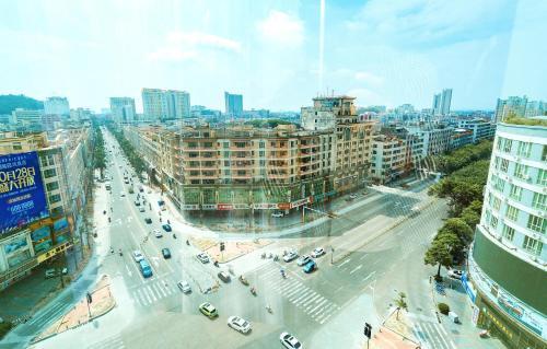 Янгиианг: Echarm Hotel Yangjiang Baili Plaza Branch