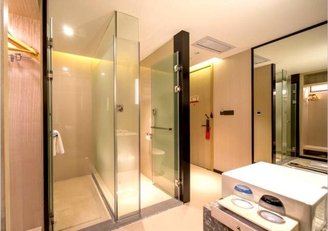 Янгиианг: Echarm Hotel Yangjiang Baili Plaza Branch