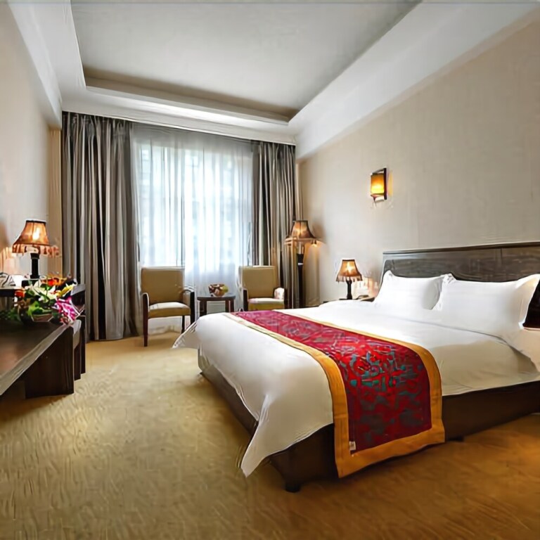 Шангри-Ла: Yading Yizhan Hotel