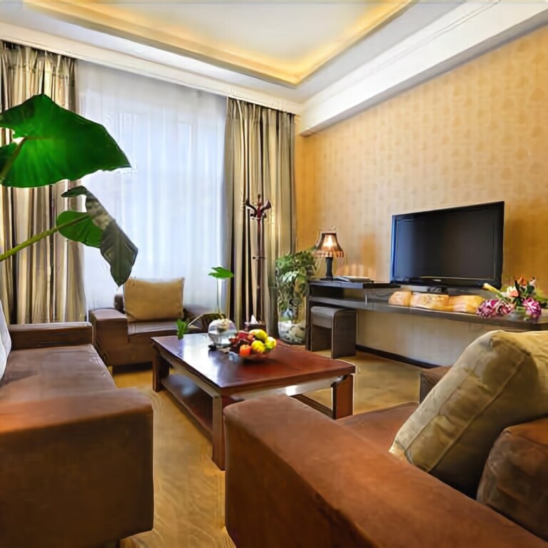 Шангри-Ла: Yading Yizhan Hotel