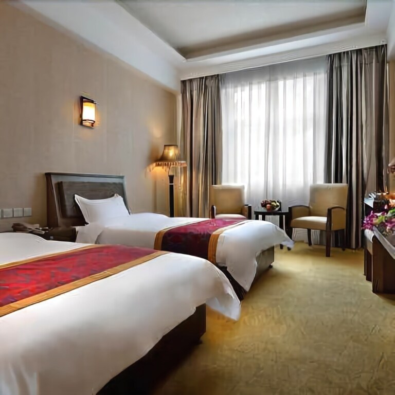 Шангри-Ла: Yading Yizhan Hotel