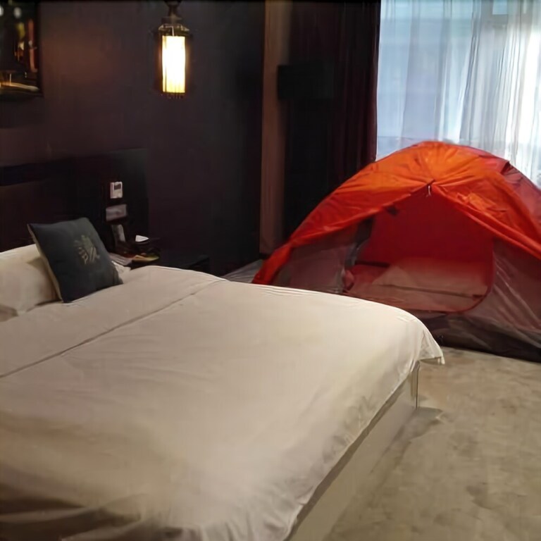Синъи: Jiudianxiu Hotel