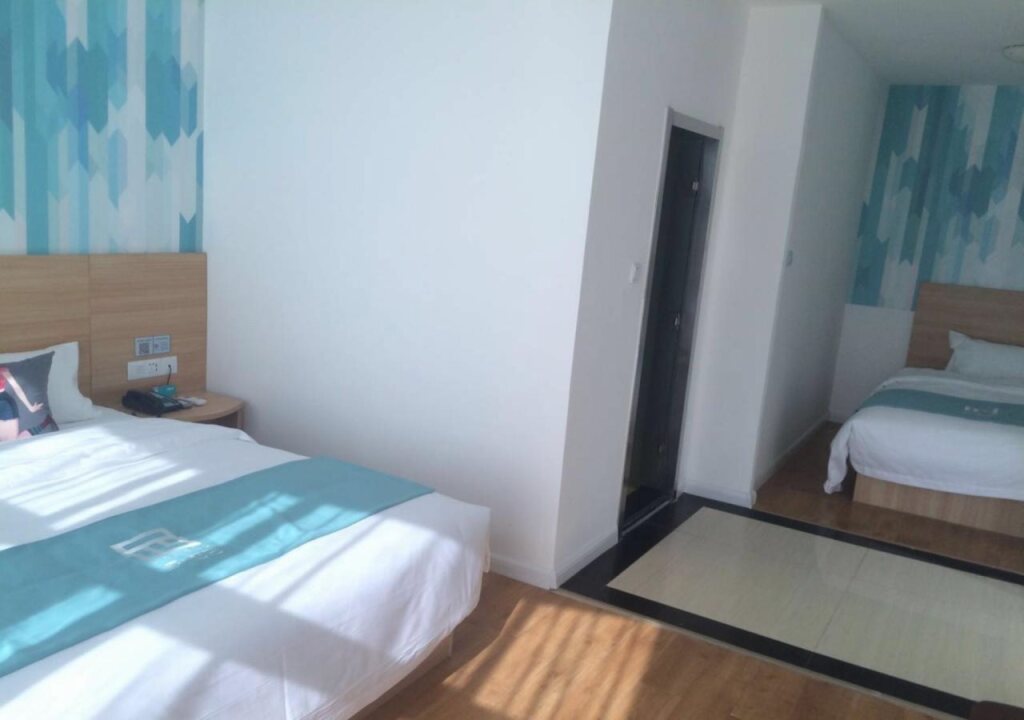 Цанчжоу: Pai Hotel Hejian Bus Station