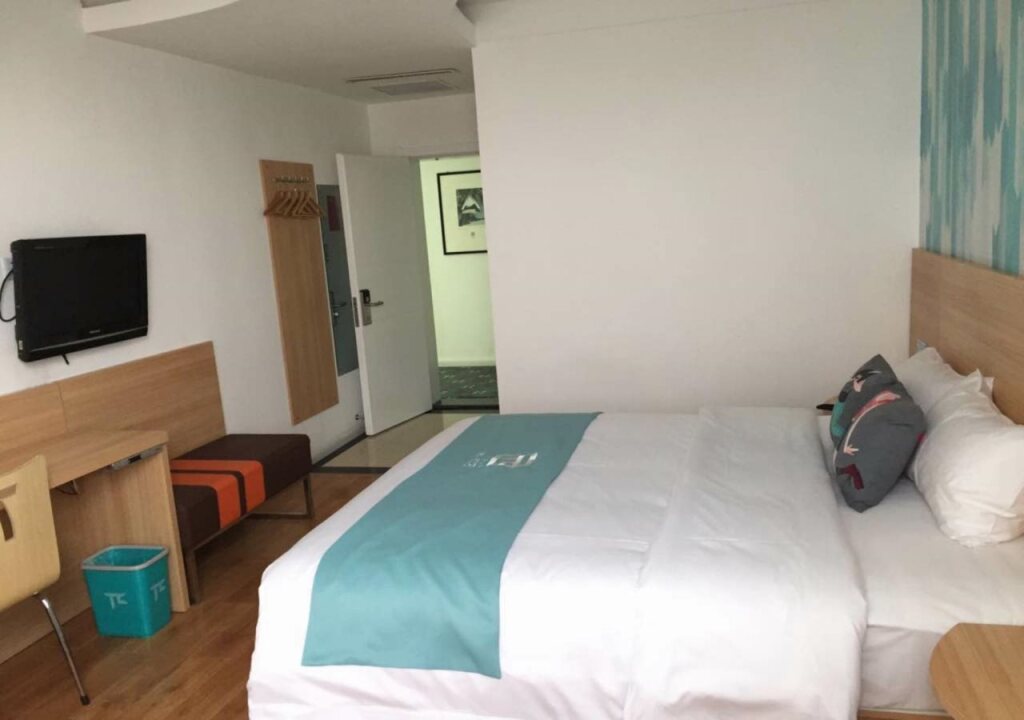 Цанчжоу: Pai Hotel Hejian Bus Station