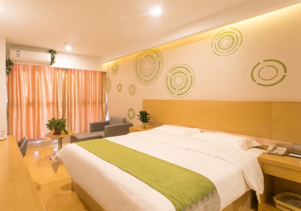 Сучжоу: GreenTree Inn Suzhou Tai Lake Xukou Town Government Express Hotel